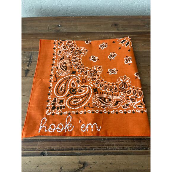 unknown Accessories - Hook 'Em University of Texas Longhorn Embroidered Bandana NEW